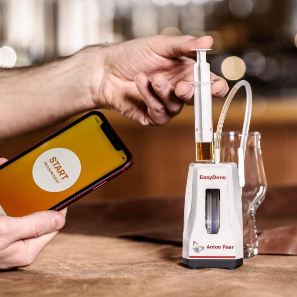 Anton Paar EasyDens digital hydrometer och alkoholmätare